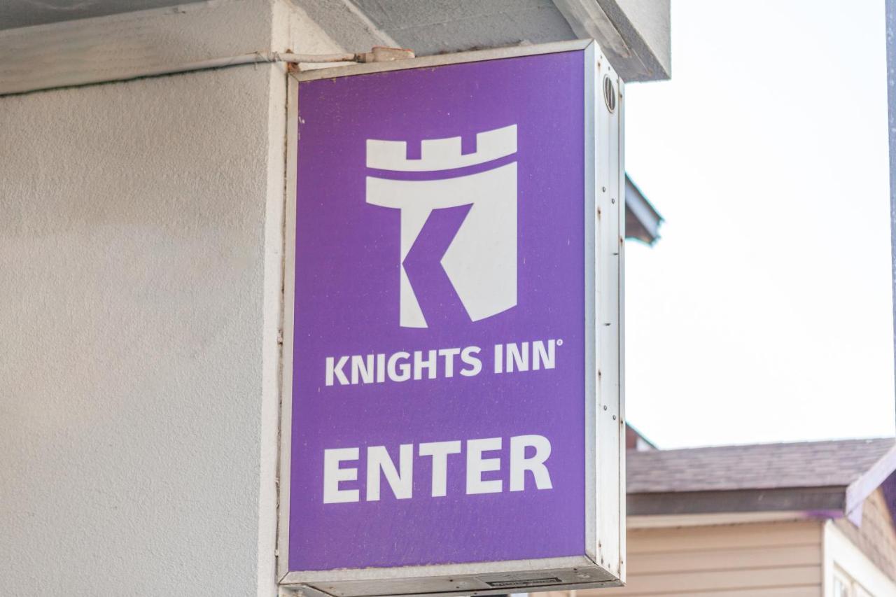 Knights Inn Норт-Бей Екстер'єр фото